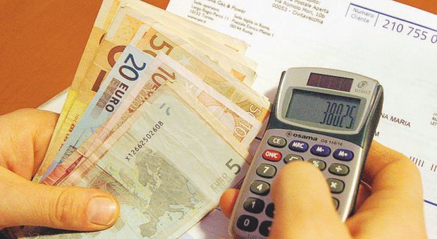 3450128 1234 bollette aumenti 2018