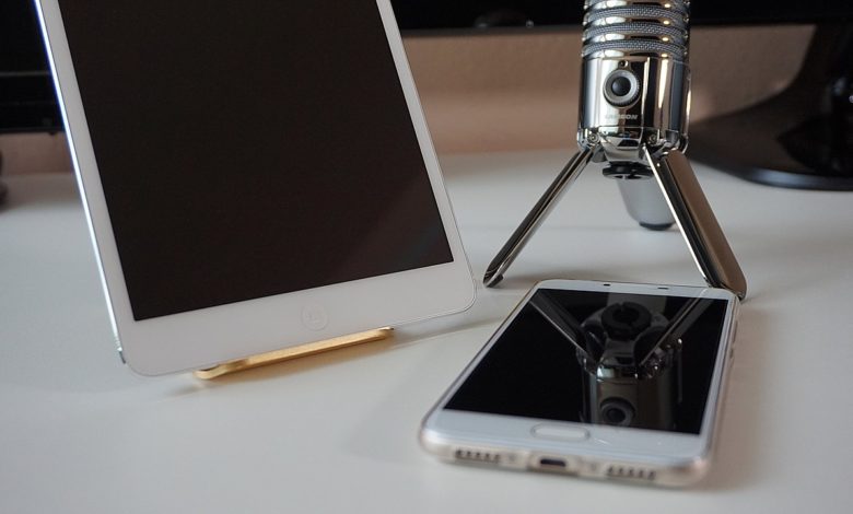 smartphone 2471542 1280