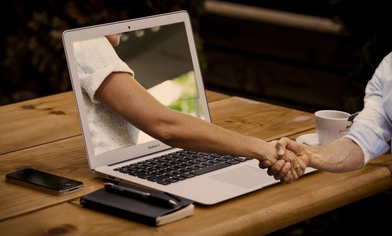 handshake 3382503 1920