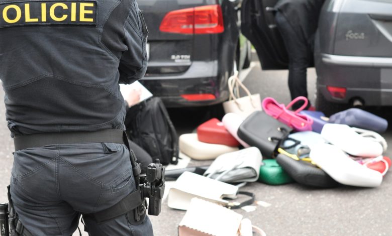 the police of the czech republic 4268646 1920