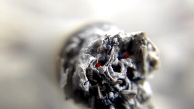 cigarette 1270516 1280