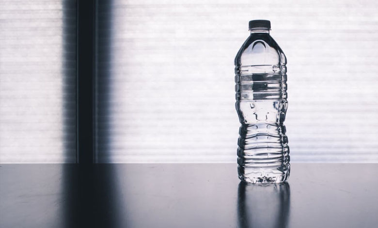 consumerismo san benedetto acqua bottiglia