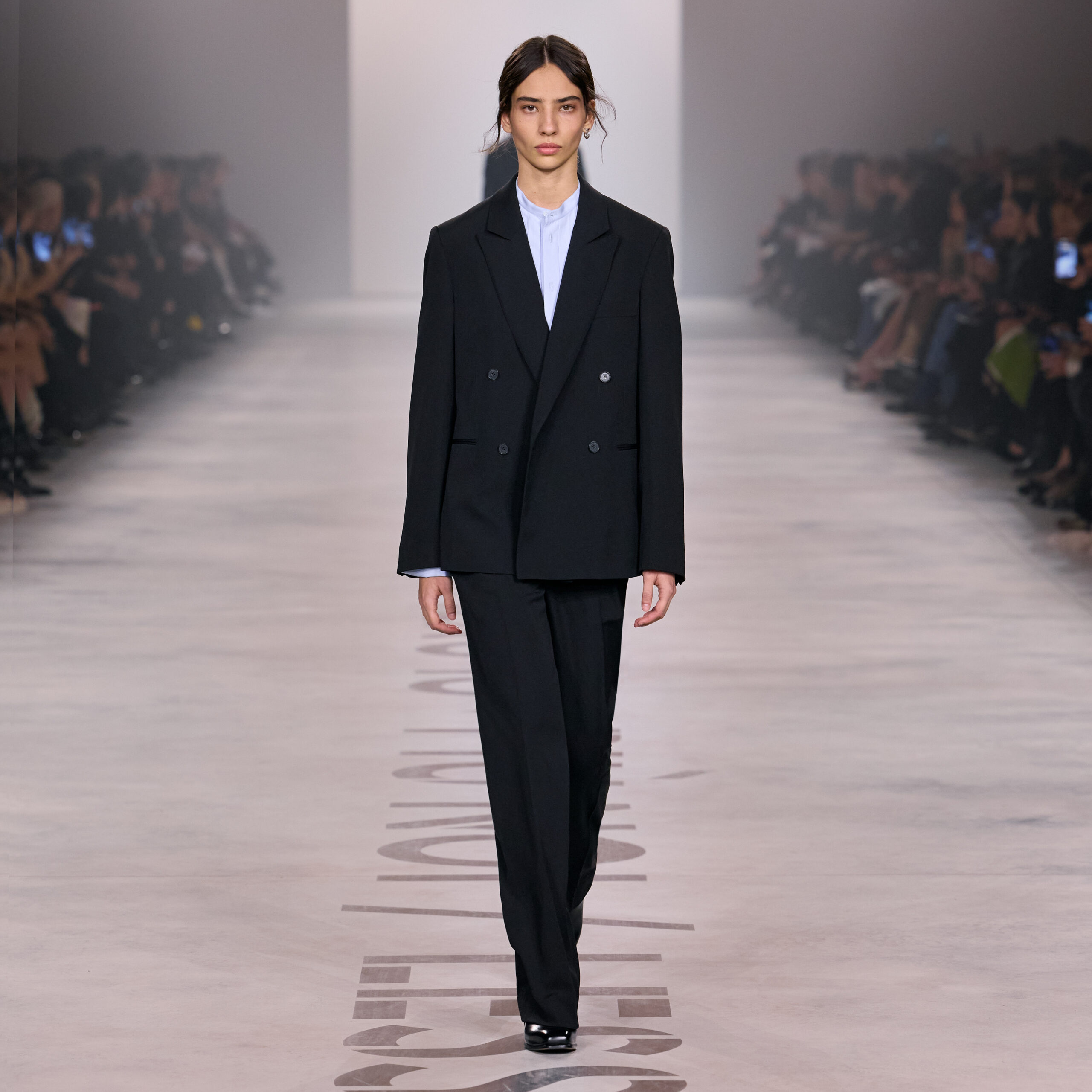 Fendi fw26 Runway Looks 1x1 002 Fendi fw Runway Looks x