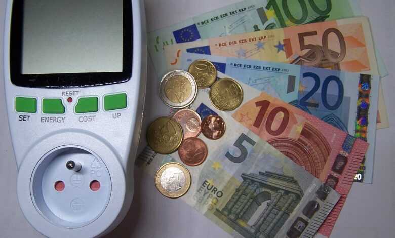 electricity costs 533818 1280