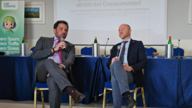 Copertina articoli Consumerismo ()