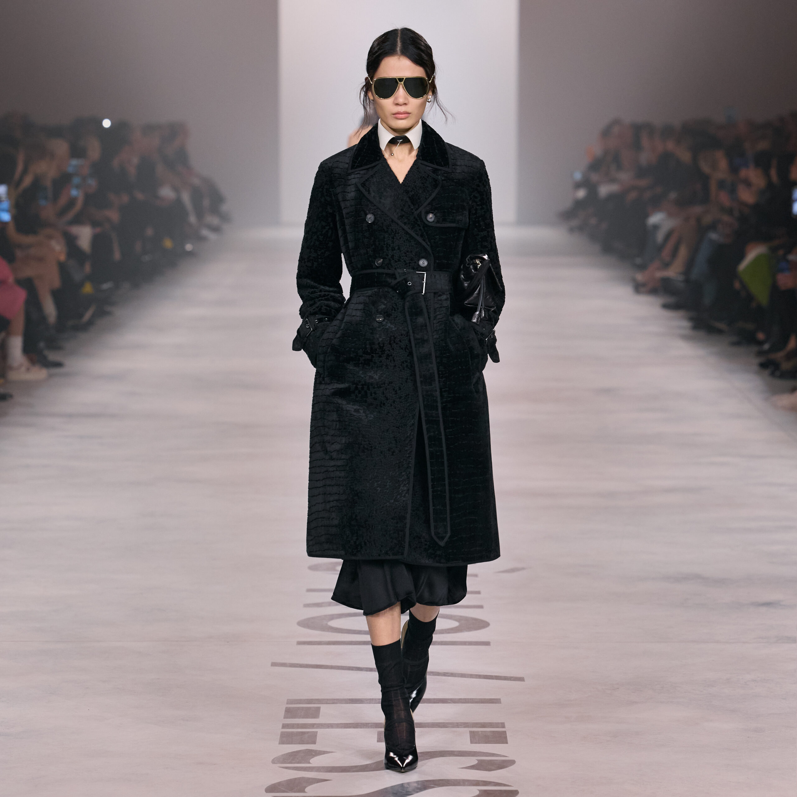 Fendi fw26 Runway Looks 1x1 013 Fendi fw Runway Looks x